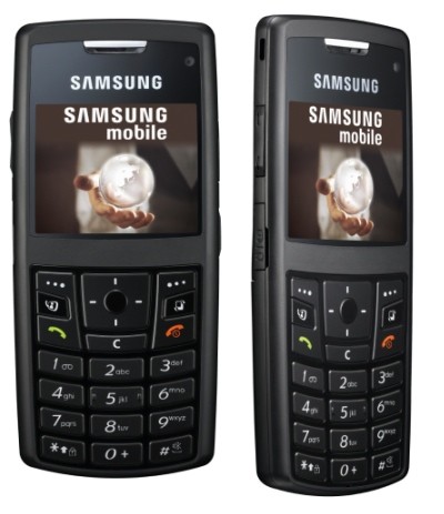Samsung SGH-A727: Samsung A727 cũng chỉ có độ dày là 8,9mm, song tính năng vẫn không thua kém bất kỳ điện thoại nào trên thị trường.A727 hỗ trợ mạng di động 3G và hỗ trợ một số dịch vụ của nhà cung cấp dịch vụ AT&T như nội dung giải trí đa truyền thông và các dịch vụ chia sẻ video, như mobile email, kết nối Bluetooth.