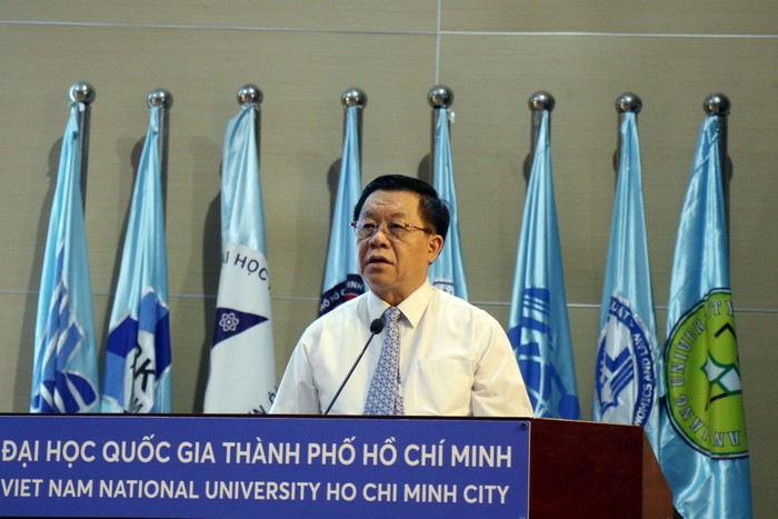 Ông Nguyễn Trọng Nghĩa, Bí thư Trung ương Đảng, Trưởng Ban Tuyên giáo Trung ương phát biểu tại hội thảo ngày 3/6 (ảnh: H.L)