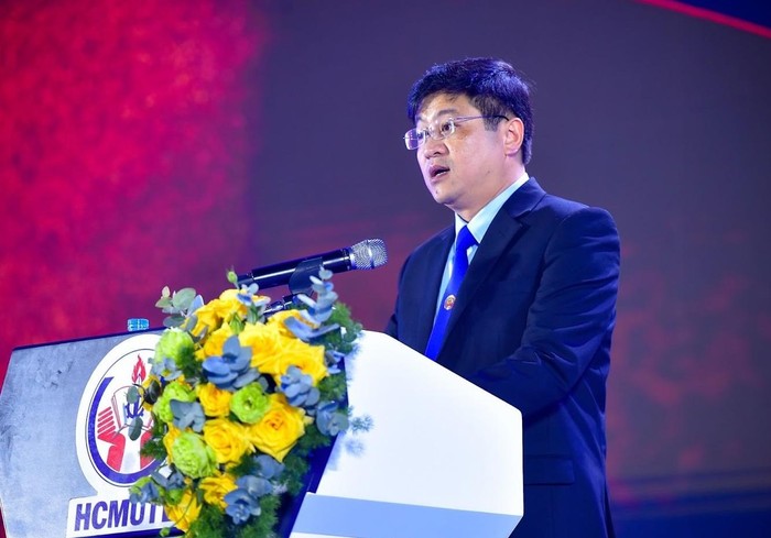Phó giáo sư Lê Hiếu Giang, Phó hiệu trưởng Trường Đại học Sư phạm Kỹ thuật Thành phố Hồ Chí Minh tiếp tục phụ trách trường từ ngày 1/11 (ảnh website trường)