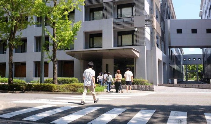 Nhiều trường đại học ở Nhật Bản cung cấp những học bổng giá trị cho sinh viên quốc tế.