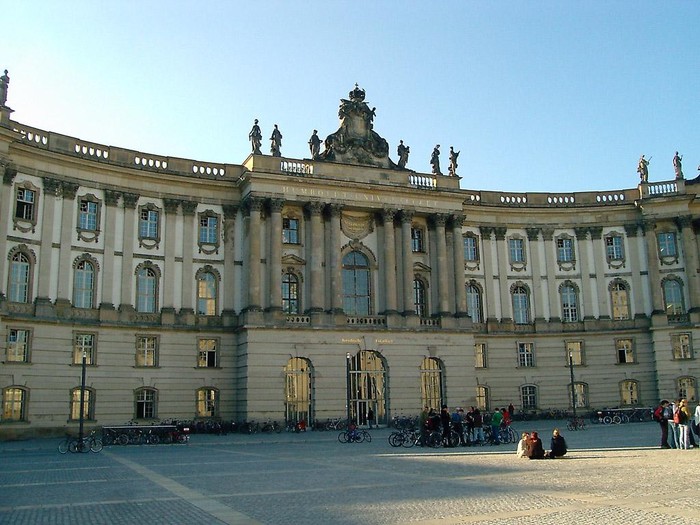 Trường Đại học Humboldt là một trong những cơ sở đào tạo nổi tiếng tại Đức.