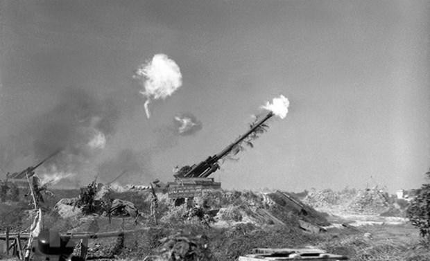 Lực lượng pháo cao xạ bảo vệ nổ súng kịp thời, chính xác, góp phần cùng quân dân Thủ đô bắn rơi 3 máy bay Mỹ trong ngày 14/12/1967.