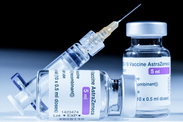 Lưu ý trước và sau khi tiêm vaccine Covid-19.