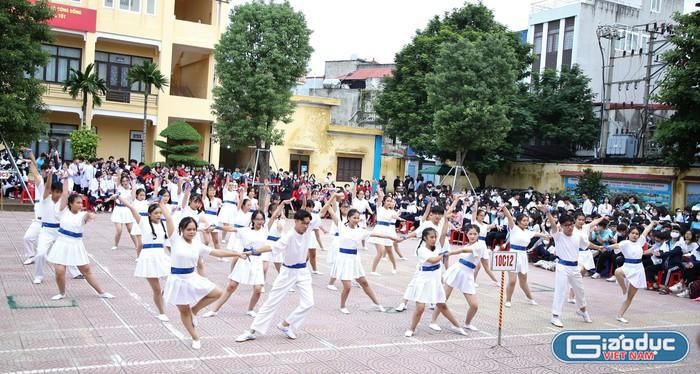 Trường Trung học phổ thông Trần Nguyên Hãn tiên phong trong xây dựng Trường học hạnh phúc. (Ảnh: Phương Linh)