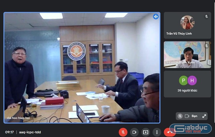 Phó Giáo sư, Tiến sĩ Trần Xuân Nhĩ chia sẻ cùng các các lạc bộ trong buổi tổng kết. (Ảnh: PM)