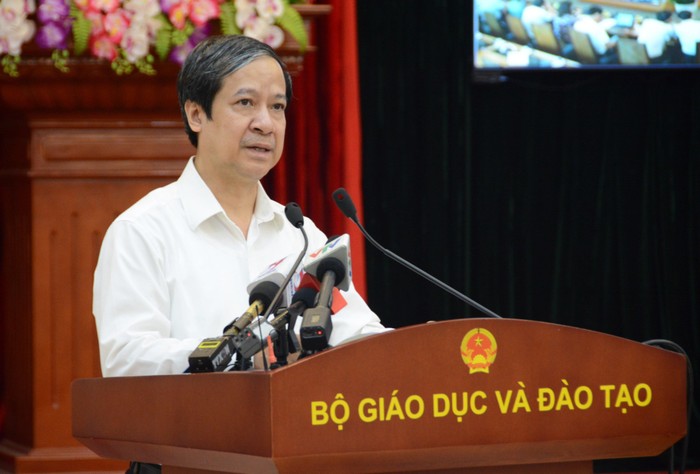 Bộ trưởng Bộ Giáo dục và Đào tạo Nguyễn Kim Sơn phát biểu khai mạc Hội nghị trực tuyến (Ảnh: Bộ Giáo dục và Đào tạo)
