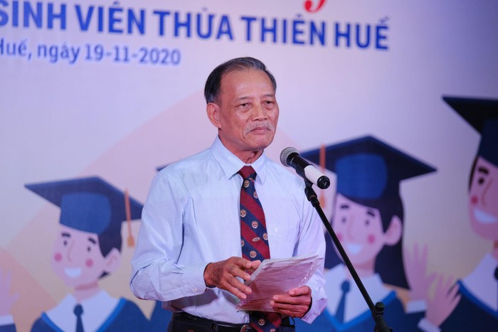 Phó Giáo sư, Tiến sĩ Nguyễn Thiện Tống cho rằng, tỷ lệ nhập học đại học chi phối bởi quy luật cung và cầu của lao động trình độ cao. (Ảnh: NVCC)