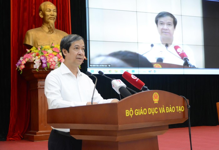 Bộ trưởng Nguyễn Kim Sơn phát biểu tại Hội nghị. (Ảnh: Bộ Giáo dục và Đào tạo)