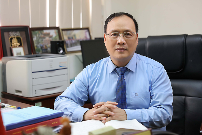 Giáo sư, Tiến sĩ Nguyễn Đình Đức - Chủ tịch Hội đồng trường Trường Đại học Công nghệ - Đại học Quốc gia Hà Nội.