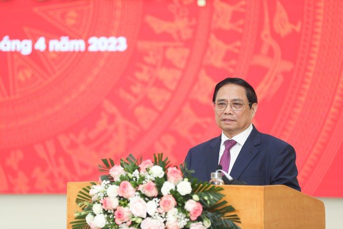 Thủ tướng Chính phủ Phạm Minh Chính biểu dương sự nỗ lực lớn, quyết tâm cao của Đại học Quốc gia Hà Nội (ảnh: VNU)