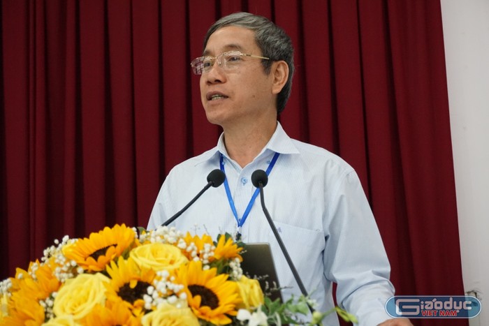 Tiến sĩ Nguyễn Đình Hảo – Phó Chủ tịch Hiệp hội Các trường đại học, cao đẳng Việt Nam tổng kết Hội thảo khoa học.