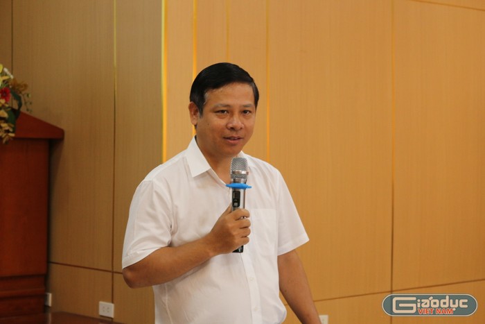 Tiến sĩ Nguyễn Sơn Hải, Cục trưởng Cục Công nghệ thông tin, Bộ Giáo dục và Đào tạo chia sẻ tại chương trình.