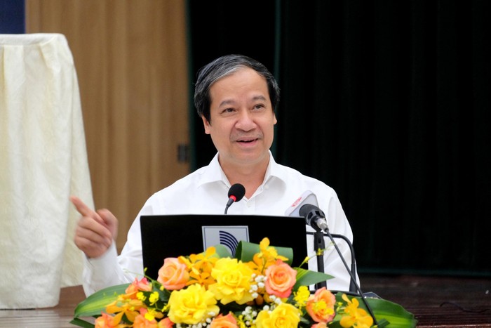 Bộ trưởng Bộ Giáo dục và Đào tạo Nguyễn Kim Sơn phát biểu chỉ đạo tại Hội thảo