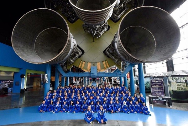 Toàn bộ giáo viên tham gia chương trình tại bảo tàng Không gian (Ảnh: Hồng Quyên)