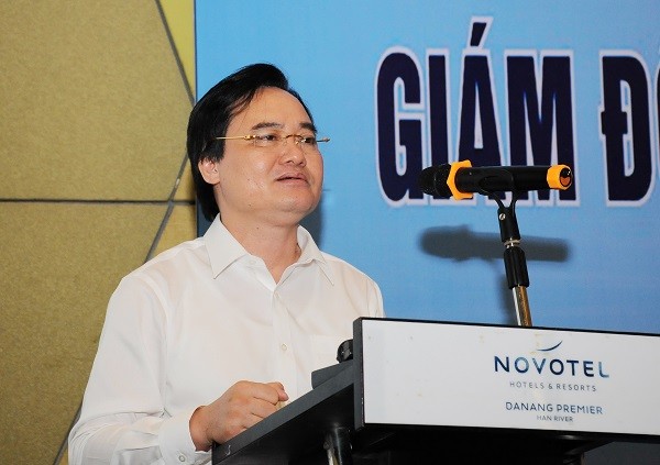 Bộ trưởng Phùng Xuân Nhạ phát biểu tại Hội nghị