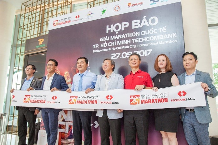 Họp báo Giải Marathon Quốc tế Thành phố Hồ Chí Minh Techcombank năm 2017.