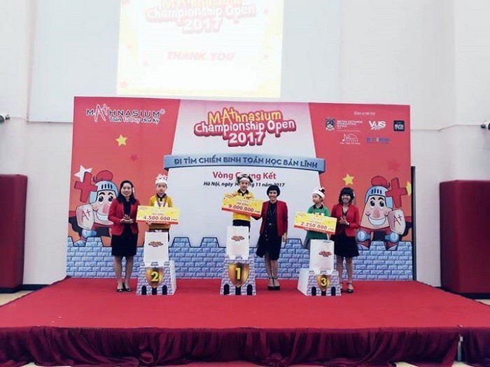 Lễ trao giải chung kết Cuộc thi “Đi tìm chiến binh toán học bản lĩnh”, học sinh Everest đã xuất sắc giành được giải nhất và giải nhì.