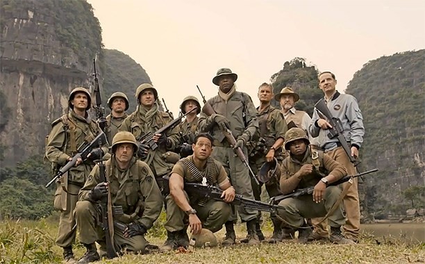 Các diễn viên tham gia &quot;Kong: Skull Island&quot; trên phim trường ở Việt Nam. (Nguồn: Entertainment Weekly).