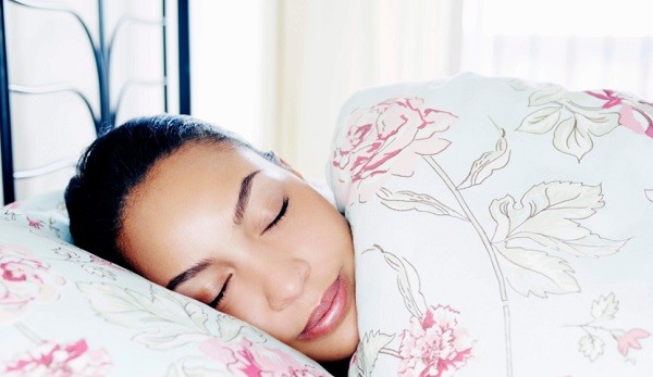 Những cách giúp bạn có được một giấc ngủ ngon (Ảnh: Theo Health Magazine).