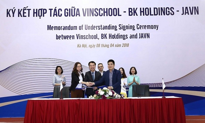 Lễ ký kết hợp tác giữa Vinschool – BK Holdings – JA Việt Nam.