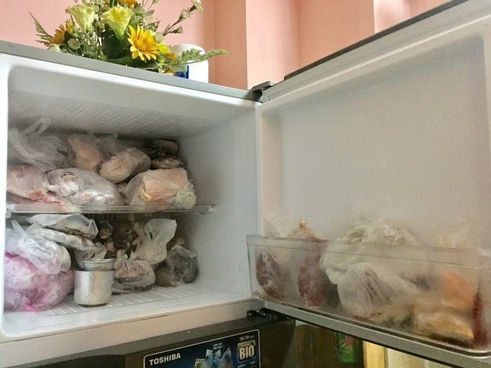 Dùng túi nylon bọc thực phẩm trong tủ lạnh là một sai lầm ảnh 1
