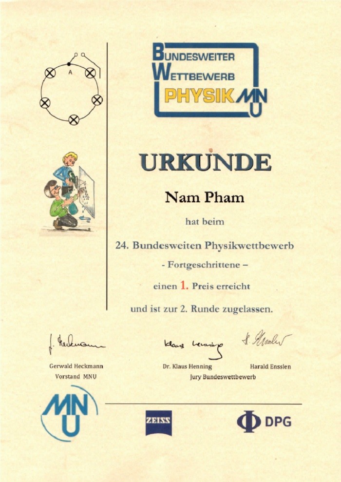 Phạm Nam tham gia cuộc thi học sinh giỏi môn Vật lý toàn Cộng hòa Liên bang Đức lần thứ 24 do MNU tổ chức (Ảnh: tác giả cung cấp).