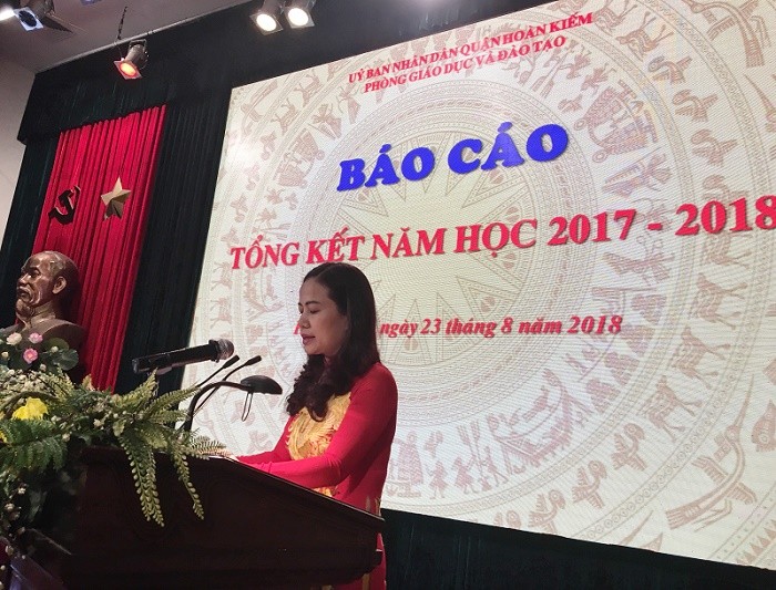 Bà Vương Hương Giang - Quận ủy viên, Trưởng phòng Giáo dục và Đào tạo quận Hoàn Kiếm (Ảnh: An Nhiên)
