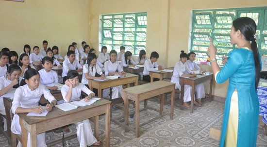 Cần thay đổi, cải tiến cách thi tuyển dụng giáo viên (Ảnh minh họa: baoquangnam.vn).