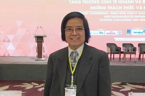 Giáo sư Trần Văn Thọ nhấn mạnh việc cần đánh giá, xem xét vì sao nhiều doanh nghiệp Việt lại bán thương hiệu cho nước ngoài một cách dễ dàng. (Ảnh: I.T)