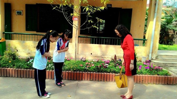 Quy tắc ứng xử văn hóa trong trường học nhằm tạo nên một môi trường lành mạnh, an toàn trong môi trường giáo dục (Ảnh minh họa: thoidai.com.vn).