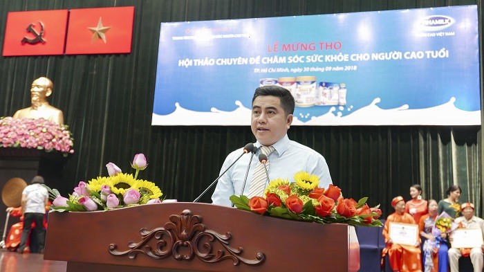 Ông Nguyễn Văn Quang - Giám đốc kinh doanh Thành phố Hồ Chí Minh phát biểu tại buổi lễ.