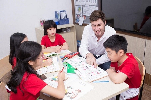 Apax English mở ra cơ hội trải nghiệm học tiếng Anh chất lượng cao cho đông đảo trẻ em Việt Nam bằng nhiều ưu đãi.