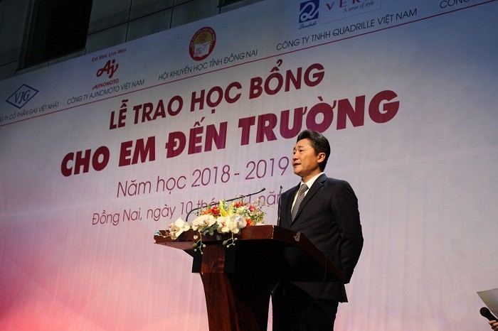 Ông Masayoshi Oomichi – Giám đốc khối Kinh doanh Công ty Cổ phần Gas Việt Nhật phát biểu tại Lễ trao học bổng.