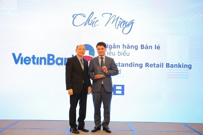 VietinBank nhận cú đúp giải thưởng bán lẻ năm 2018.