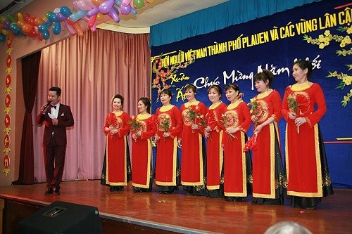 Tiết mục hay nhất và đẹp nhất trong buổi liên hoan chào đón xuân Kỷ Hợi của cộng đồng người Việt thành phố Plauen.