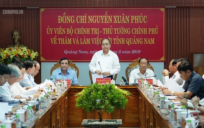 Thủ tướng làm việc với lãnh đạo chủ chốt tỉnh Quảng Nam.