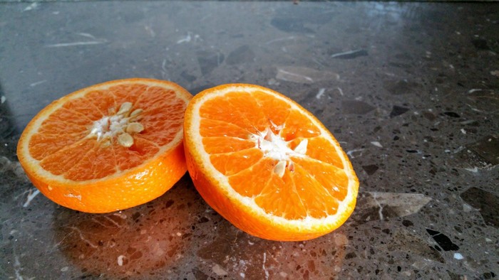 Hạt cam mang lại rất nhiều lợi ích cho sức khỏe (Ảnh: theo boldsky).