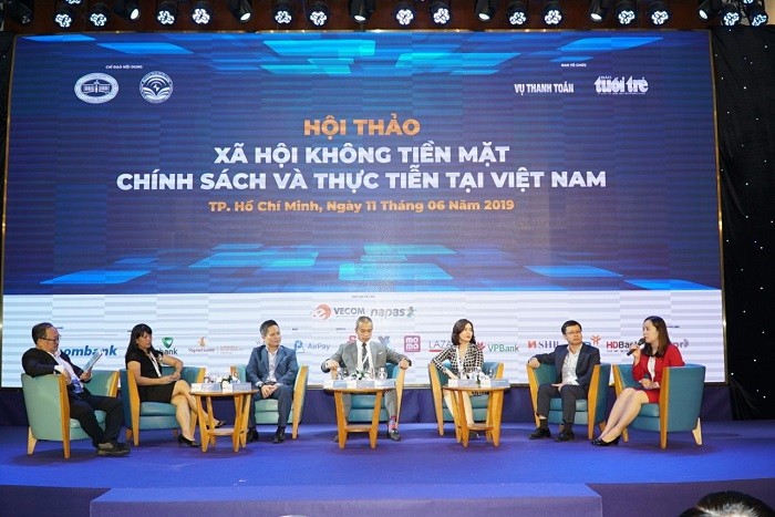 Hội thảo xã hội không tiền mặt chính sách và thực tiễn tại Việt Nam.
