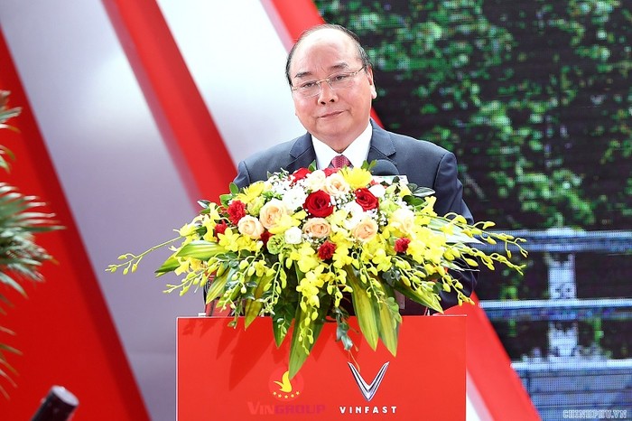 Thủ tướng phát biểu tại lễ khánh thành nhà máy ô tô VinFast. Ảnh: VGP.