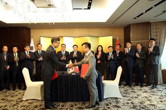 Tập đoàn An phát Holdings ký kết hợp tác với Công ty TLC Hàn Quốc.