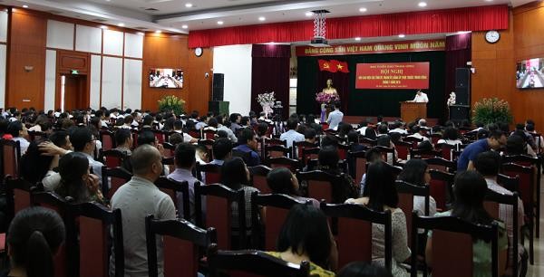 Quang cảnh hội nghị tại Hà Nội.