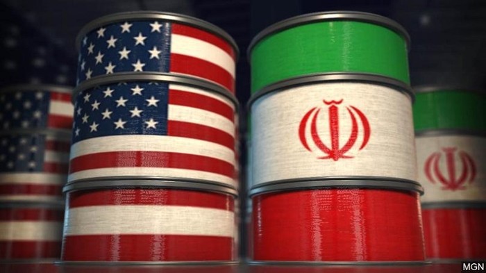 Lệnh trừng phạt của Mỹ đã ảnh hưởng nghiêm trọng đến xuất khẩu dầu mỏ, huyết mạch nền kinh của Iran (Ảnh: Reuters).