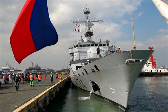 Tàu hải quân Pháp Vendemiare trong chuyến thăm Manila, Philippines ngày 12/3/2018 (Ảnh: AP).
