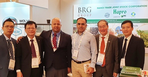 Đoàn Xúc tiến thương mại của Hapro tại Hội nghị Hạt và Quả khô thế giới 2019.