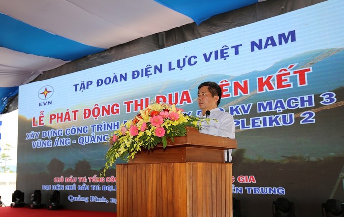 Ông Đặng Phan Tường – Chủ tịch Hội đồng thành viên EVNNPT phát biểu ý kiến.