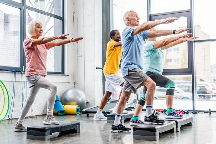 Tập thể dục thường xuyên có thể làm chậm sự suy giảm nhận thức của bệnh Alzheimer (Ảnh: medicalnewstoday).