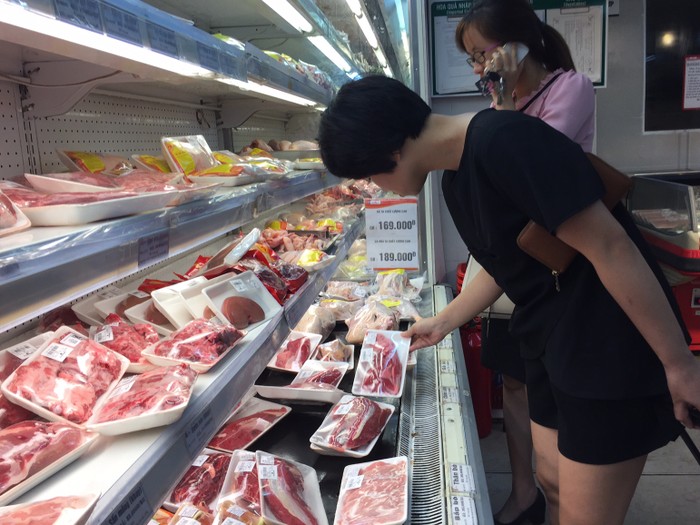 Chính phủ yêu cầu ổn định giá thịt lợn. (Ảnh minh họa: baochinhphu.vn).