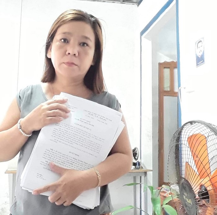 Cô Hoài Thanh trước khi tham gia dự tòa nghe tuyên án ngày 28/11/2019.