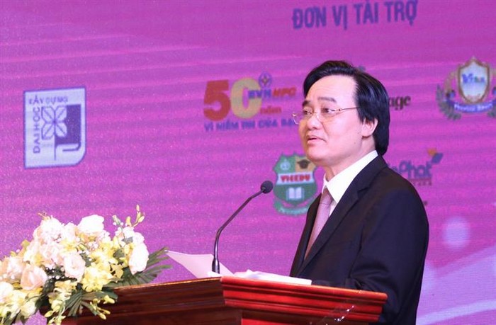Bộ trưởng Phùng Xuân Nhạ phát biểu tại buổi lễ.
