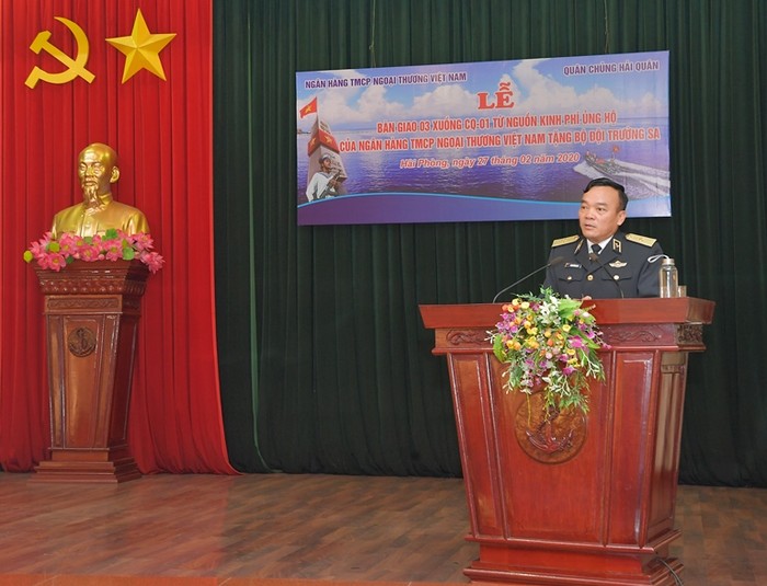 Chuẩn đô đốc Phạm Văn Quang – Phó Chủ nhiệm Chính trị Hải quân phát biểu.